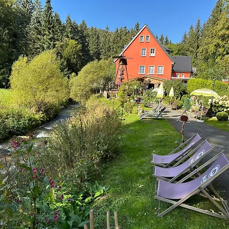 Hotel Erlebnishotel & Restaurant Fichtenhaeusel Am Poehlagrund Kuhberg