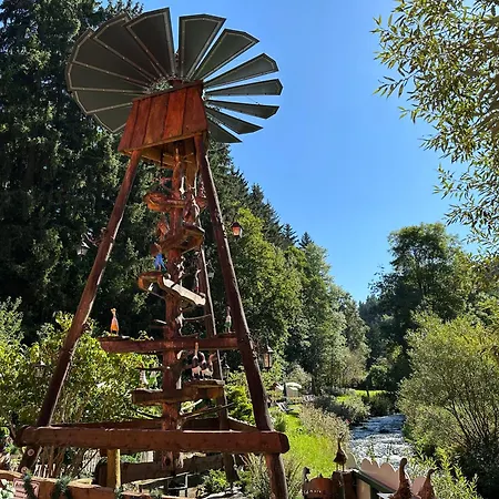 Erlebnishotel & Restaurant Fichtenhaeusel Am Poehlagrund 3* Kuhberg