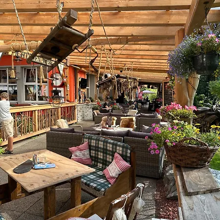 Erlebnishotel & Restaurant Fichtenhaeusel Am Poehlagrund 3*