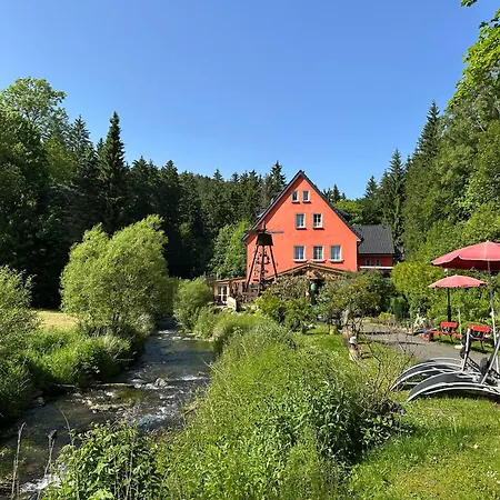 Erlebnishotel & Restaurant Fichtenhaeusel Am Poehlagrund