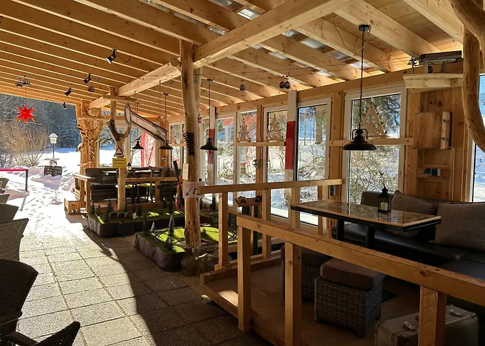 酒店 Erlebnishotel & Restaurant Fichtenhaeusel Am Poehlagrund Kuhberg