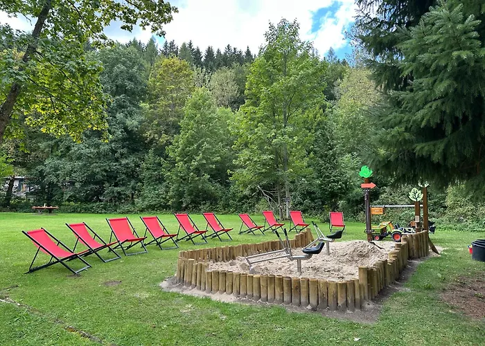 Erlebnishotel & Restaurant Fichtenhaeusel Am Poehlagrund 酒店